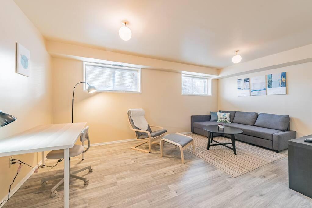 Mt Pleasant Nw 2 Bedrooms 500 YYC Exterior foto